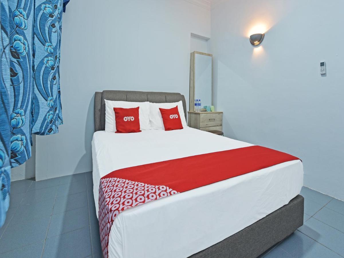 Oyo 90544 M&H Hotel Pengerang Dış mekan fotoğraf